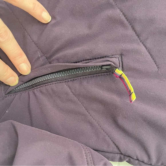 ATHLETA GIRL INSULATED QUILTED JACKET - Picture 4 of 15